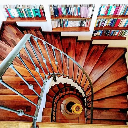 Oda ve Kahvaltı La Quercia Di Massena Lauria Inferiore