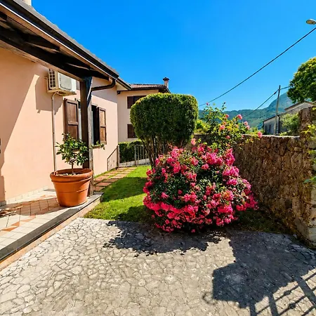La Quercia Di Massena Bed & Breakfast 3*